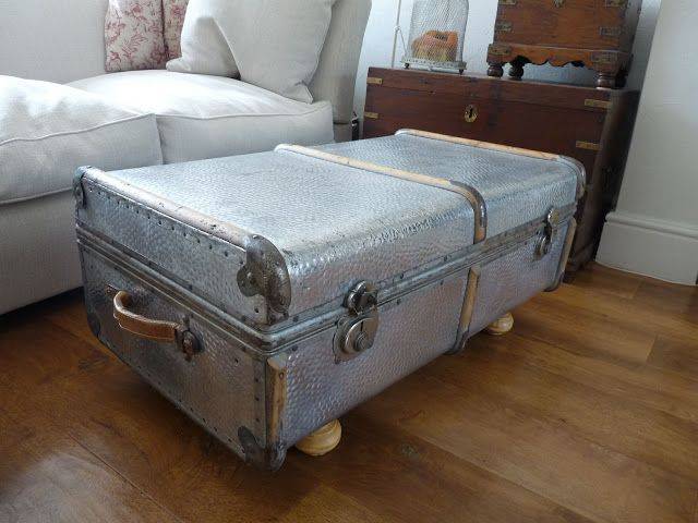 Декор старого чемодана — идеи для интерьера  75 фото
