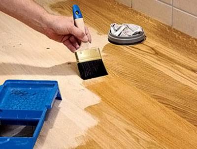 Как выровнять деревянный пол под линолеум