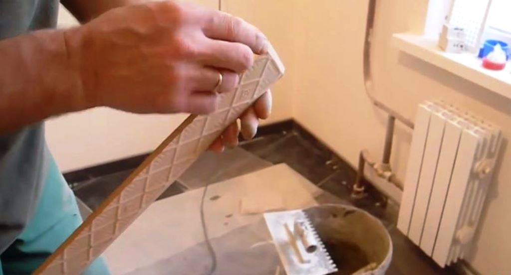 Плинтус для ванной комнаты: какой выбрать?