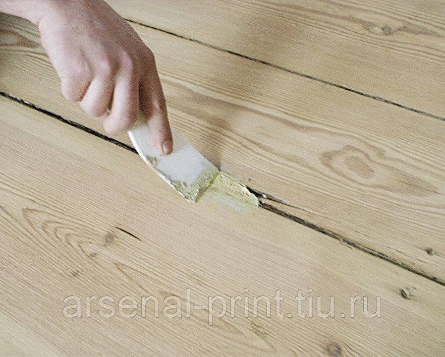 Чем зашпаклевать деревянную поверхность своими руками
