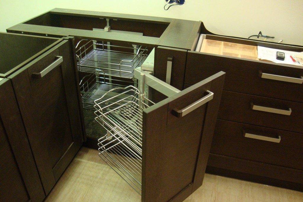 8 простых советов, которые помогут избежать повреждений на новой кухне