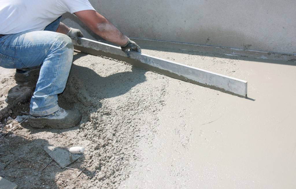 Чем выровнять бетонный пол без лишних хлопот?