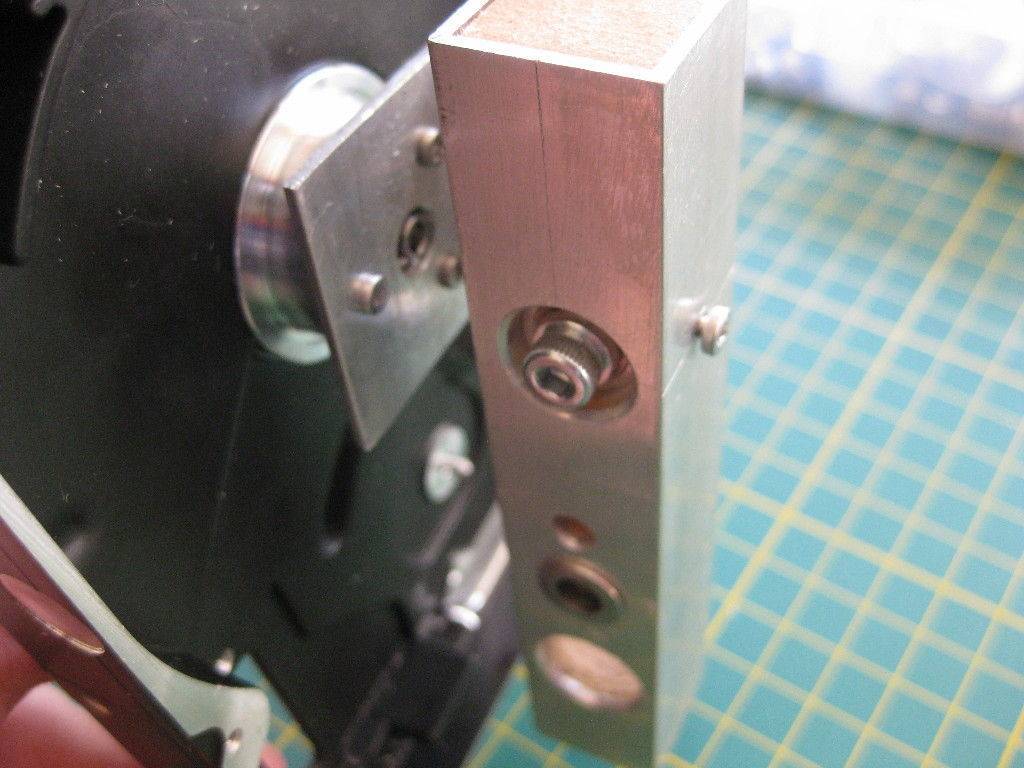 Как сделать лазерный уровень своими руками из лазерной указки и строительного уровня