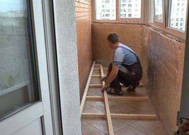 Пол на балконе своими руками — пошаговая инструкция монтажа и утепления
