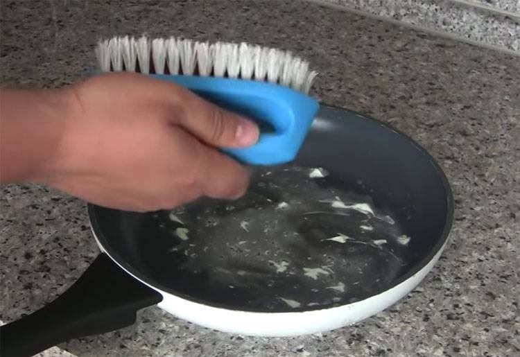 Как отмыть пластмассовую сушку для посуды