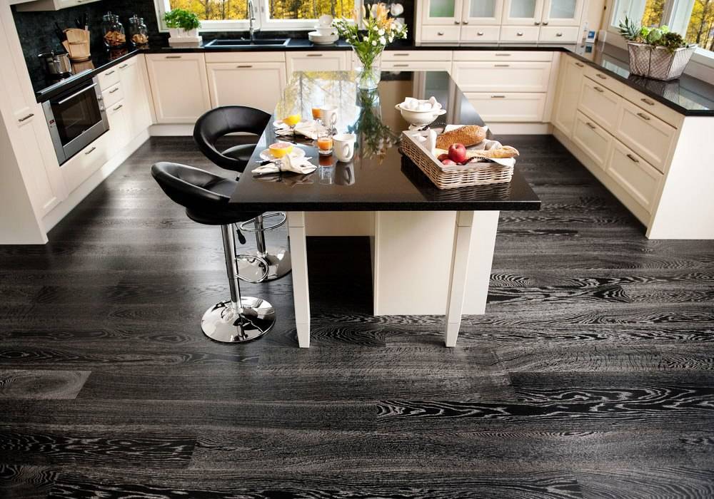 Чем покрыть пол на кухне в квартире