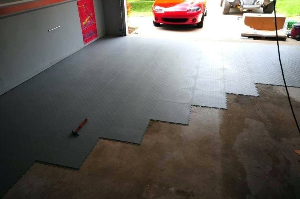 Резиновые покрытия для гаража, выбор и устройство