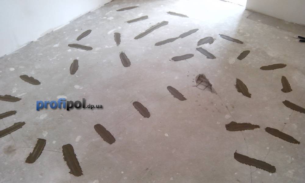 Трещины в стяжке пола