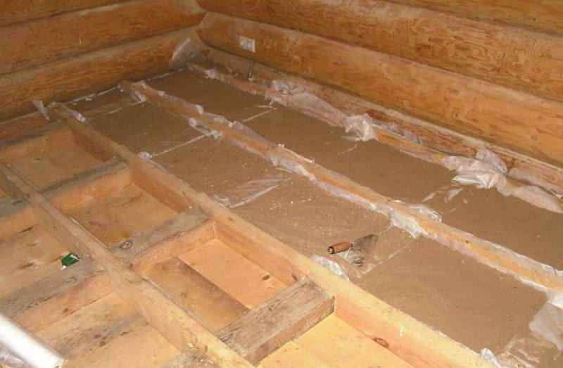 Шумоизоляция потолка в деревянном доме - как она выполняется?