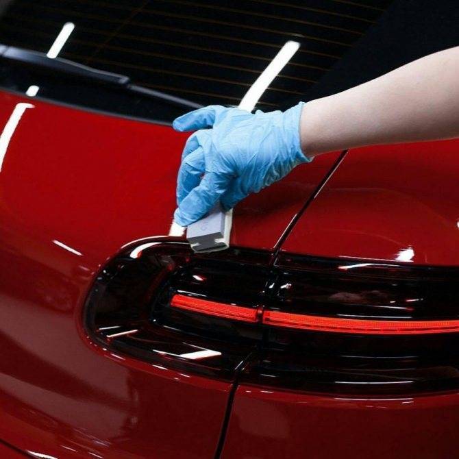 Лак на автомобиль: как покрыть полиуретановым или акриловым лаком в баллончике после покраски своими руками и какой лучше выбрать