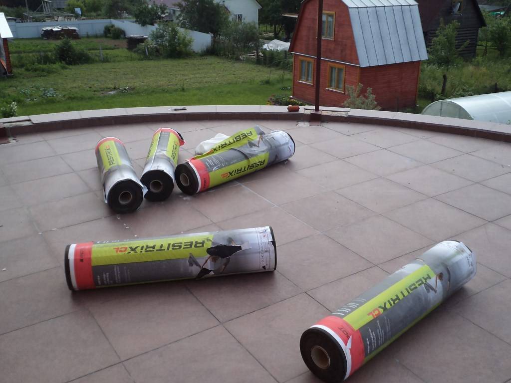 Гидроизоляционные материалы для пола и их разновидности