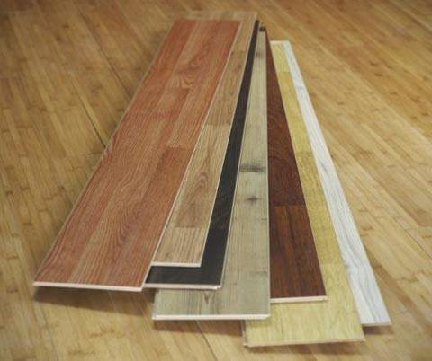 Монтаж ламината на деревянный пол