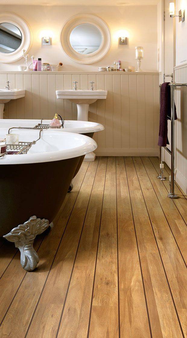 Пол в ванной в деревянном доме: специфика помещения и выбор покрытия