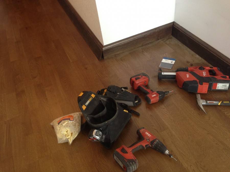 Деревянные плинтуса для пола