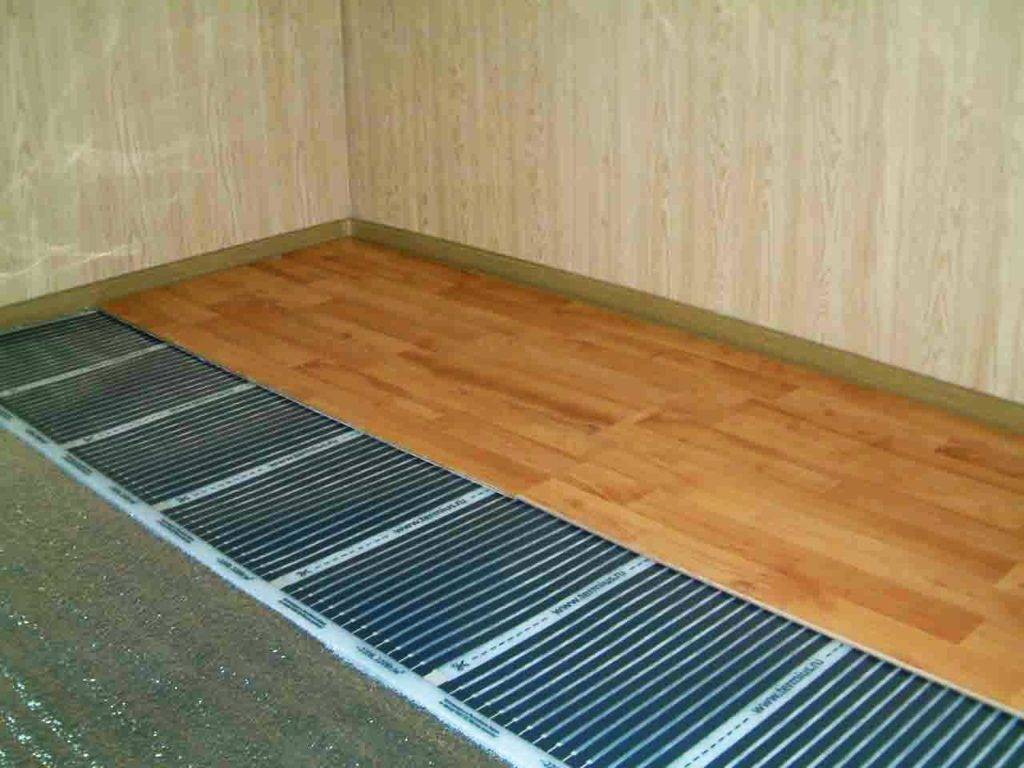 Теплый пол под ламинат на бетонный пол: монтаж разных видов полов