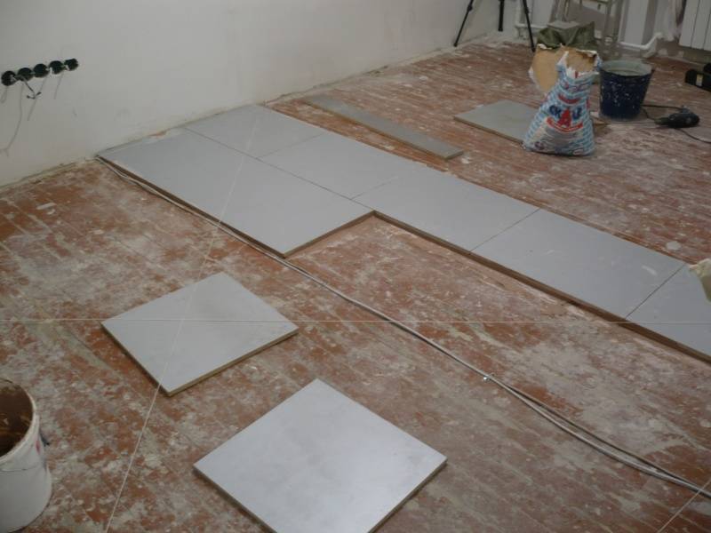 Укладка плитки на гвл пол — плюсы гвл плит, этапы работ