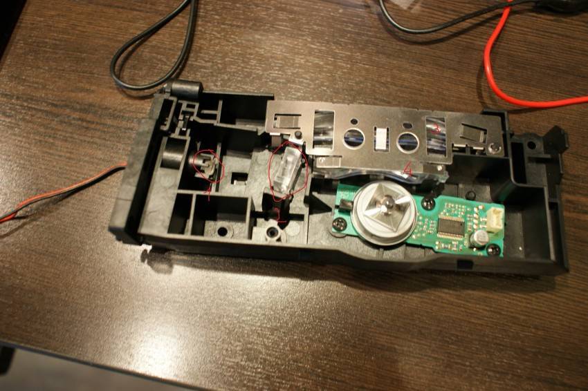 Как сделать лазерный уровень своими руками из лазерной указки и строительного уровня