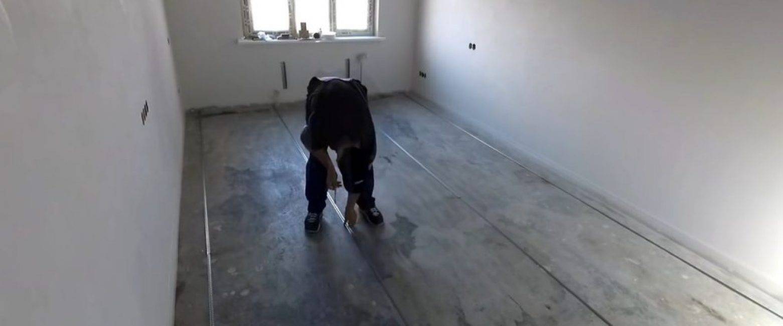 Стяжка пола своими руками в новостройке – начинаем с нуля