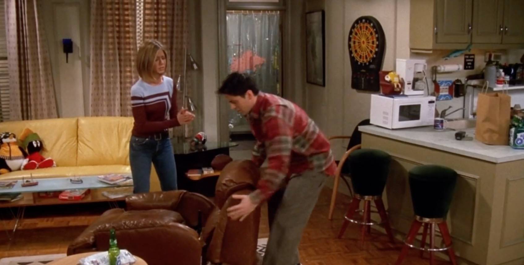 6 деталей знаменитой кухни сериала «Друзья», которые можно повторить и в своей квартире