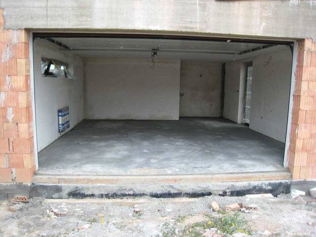 Толщина бетонного пола в гараже