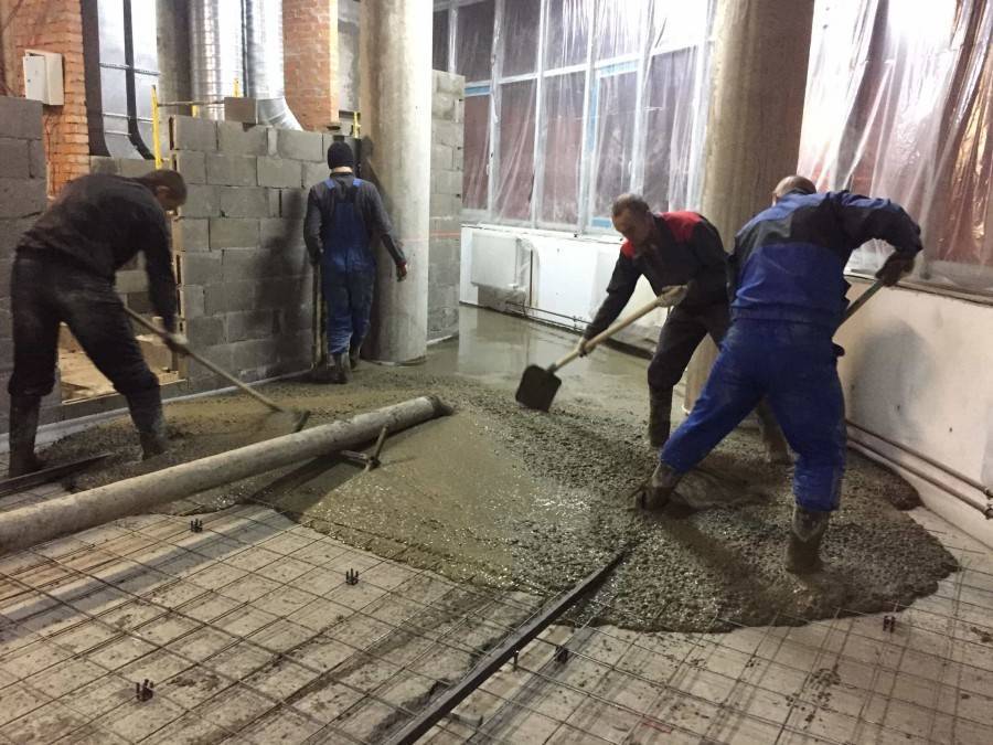 Армирование стяжки пола: выбор армирующих элементов и особенности их монтажа в стяжке