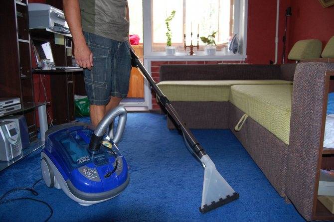 Как почистить ковролин в домашних условиях не снимая с пола