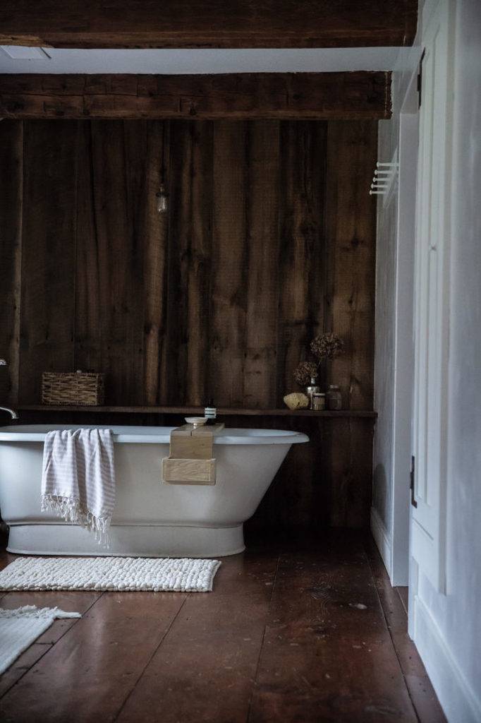 Как грамотно сделать пол в ванной комнате деревянного дома