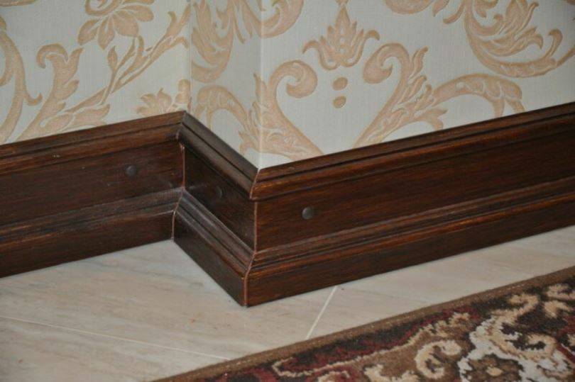 Деревянные плинтуса для пола