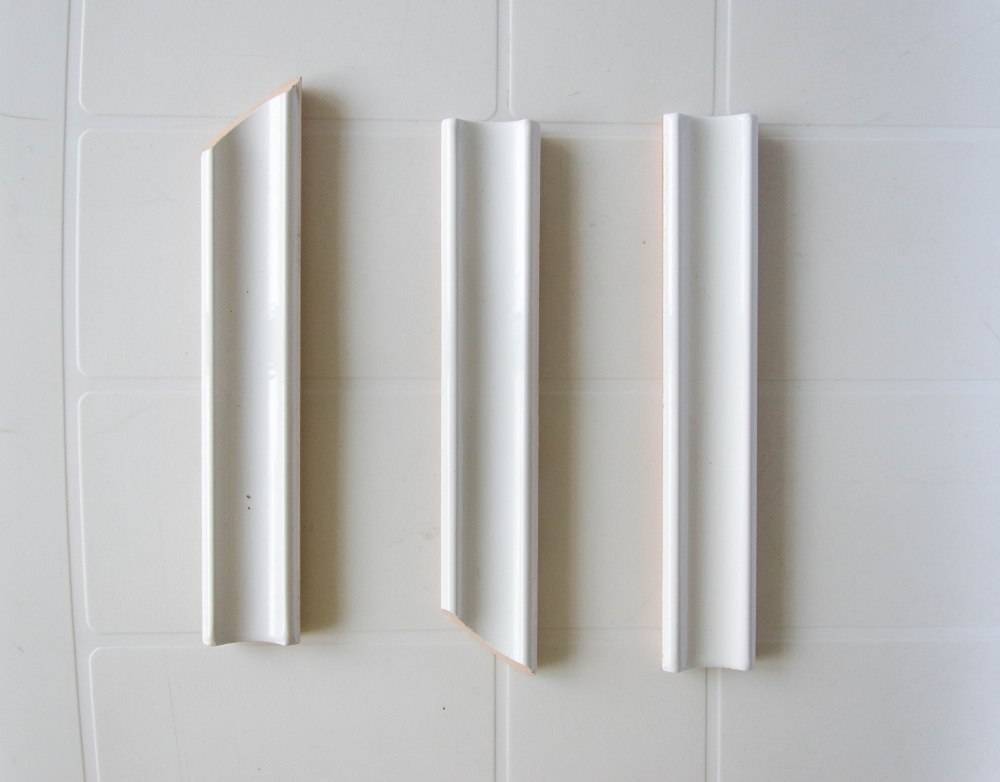 Керамический плинтус: как выбрать подходящий и провести монтажные работы