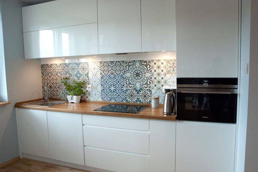 Какая плитка лучше для кухни – практические советы