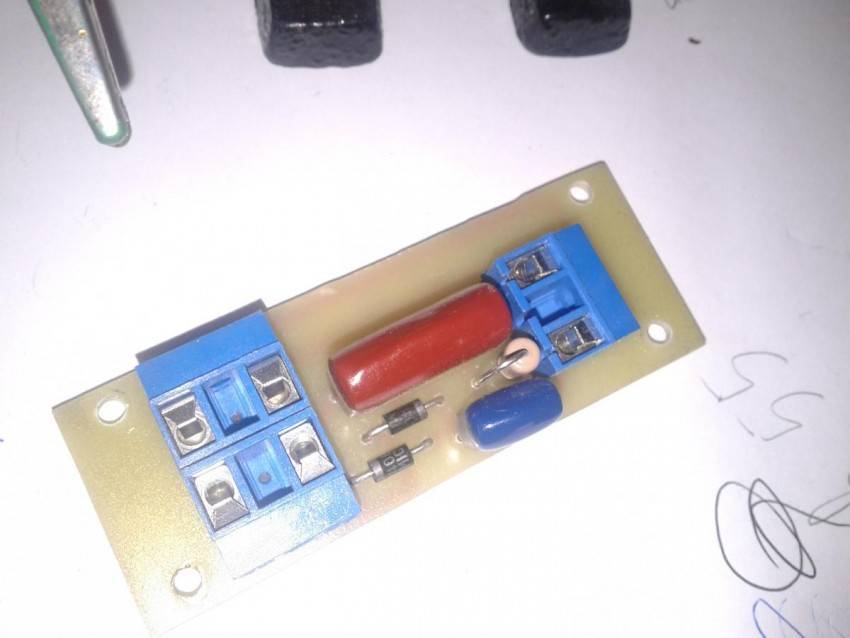 Как сделать лазерный уровень своими руками из лазерной указки и строительного уровня